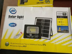 JD 100W Solar Street Light / Flood Lamp (IP67)